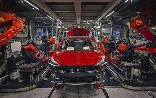特斯拉突然宣布，汽車行業(yè)巨震！
